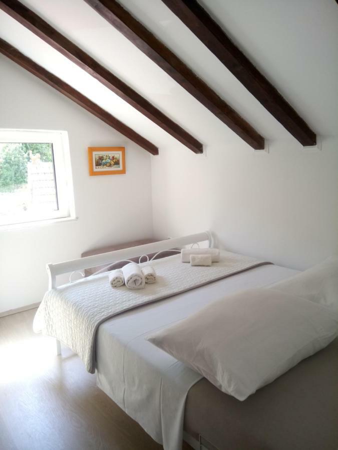 Holiday Home Jadric Osoje Экстерьер фото